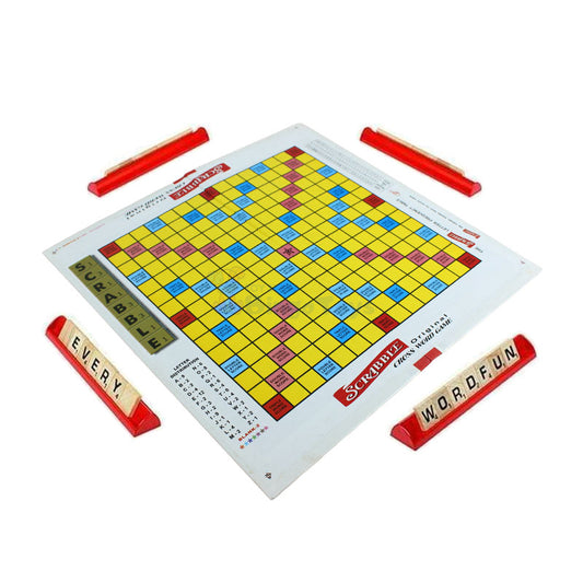 Super Scrabble Cross Word Game